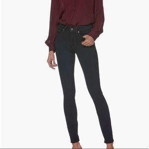 Like New Paige Hoxton Ultra Skinny Jeans
